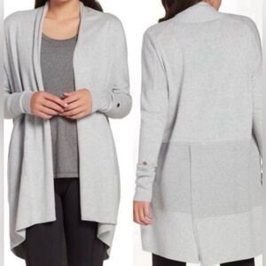 CALIA by Carrie Underwood Light Gray Open Cardigan